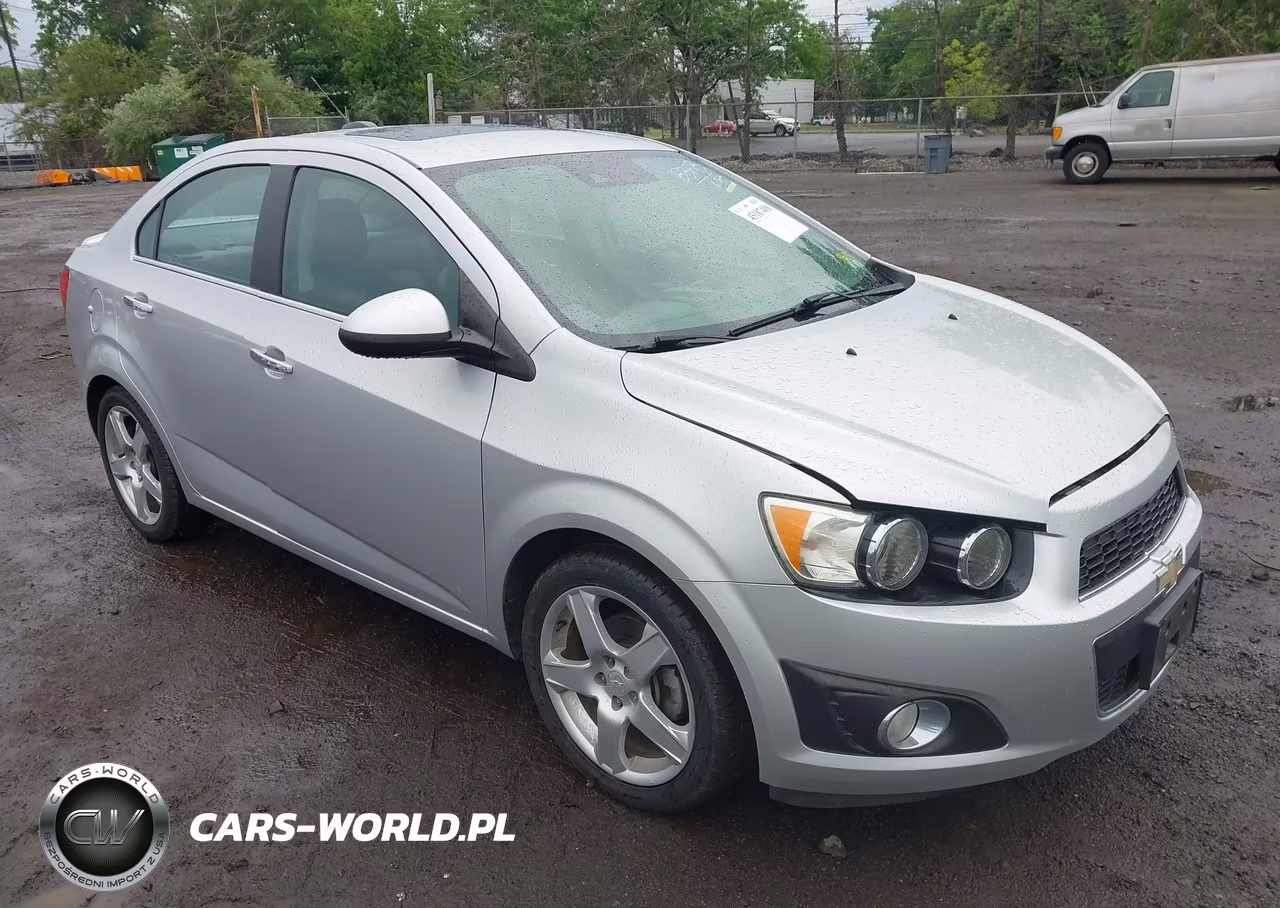 2015 Chevrolet Sonic Ltz Auto – zdjęcie 1 z 16