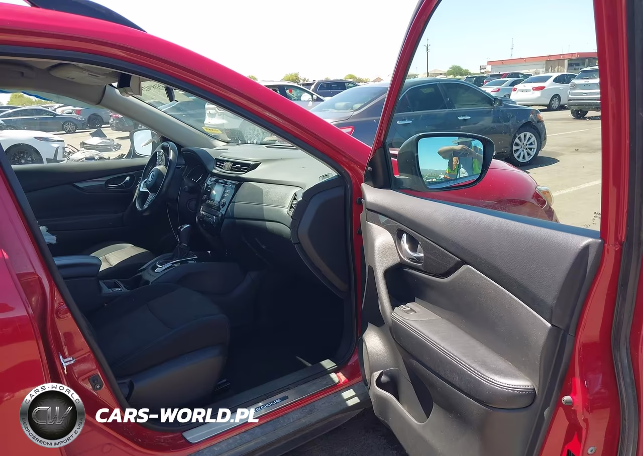2017 Nissan Rogue Sv VIN:5N1AT2MV4HC809939 - 5