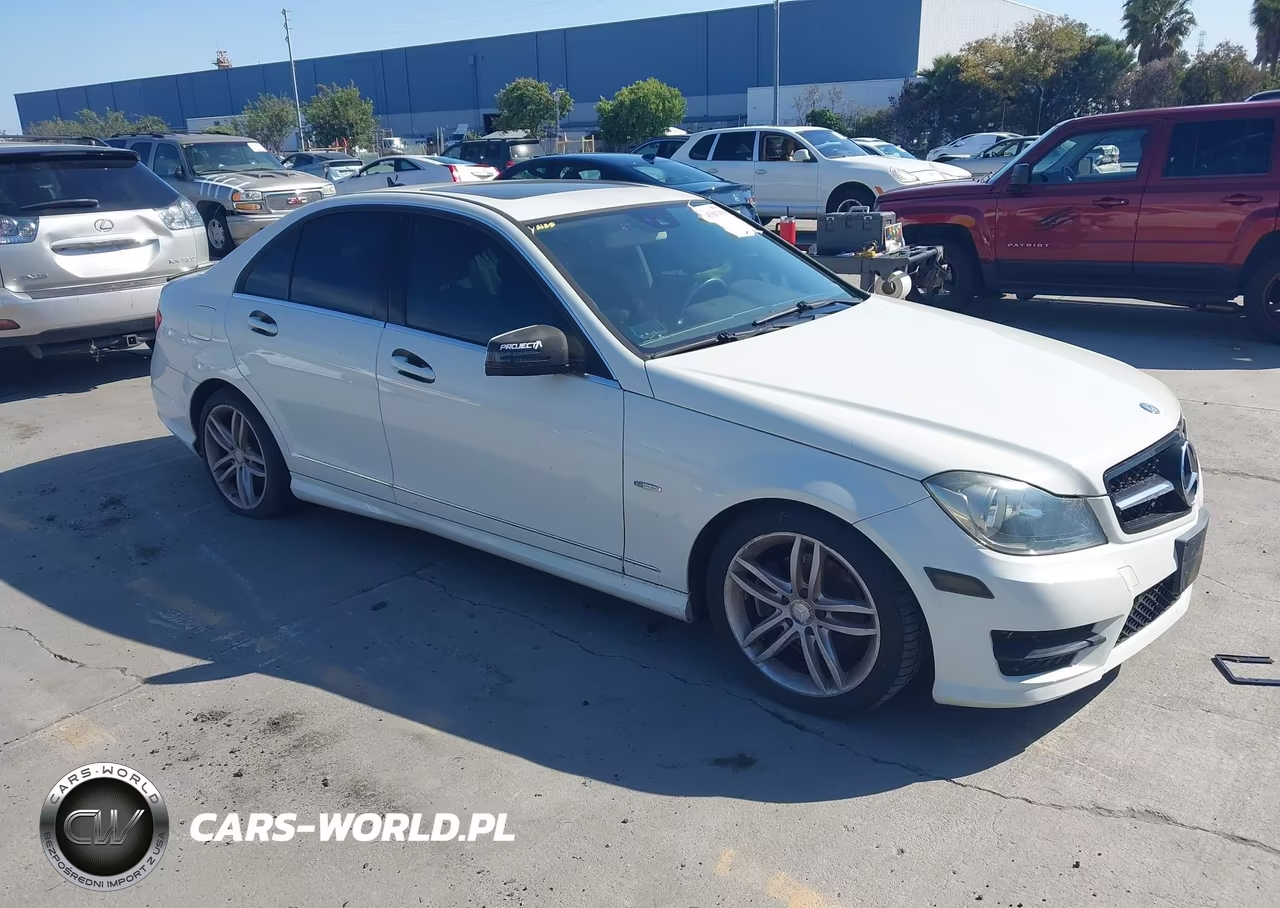 2012 Mercedes-Benz C 250 Luxury-Sport