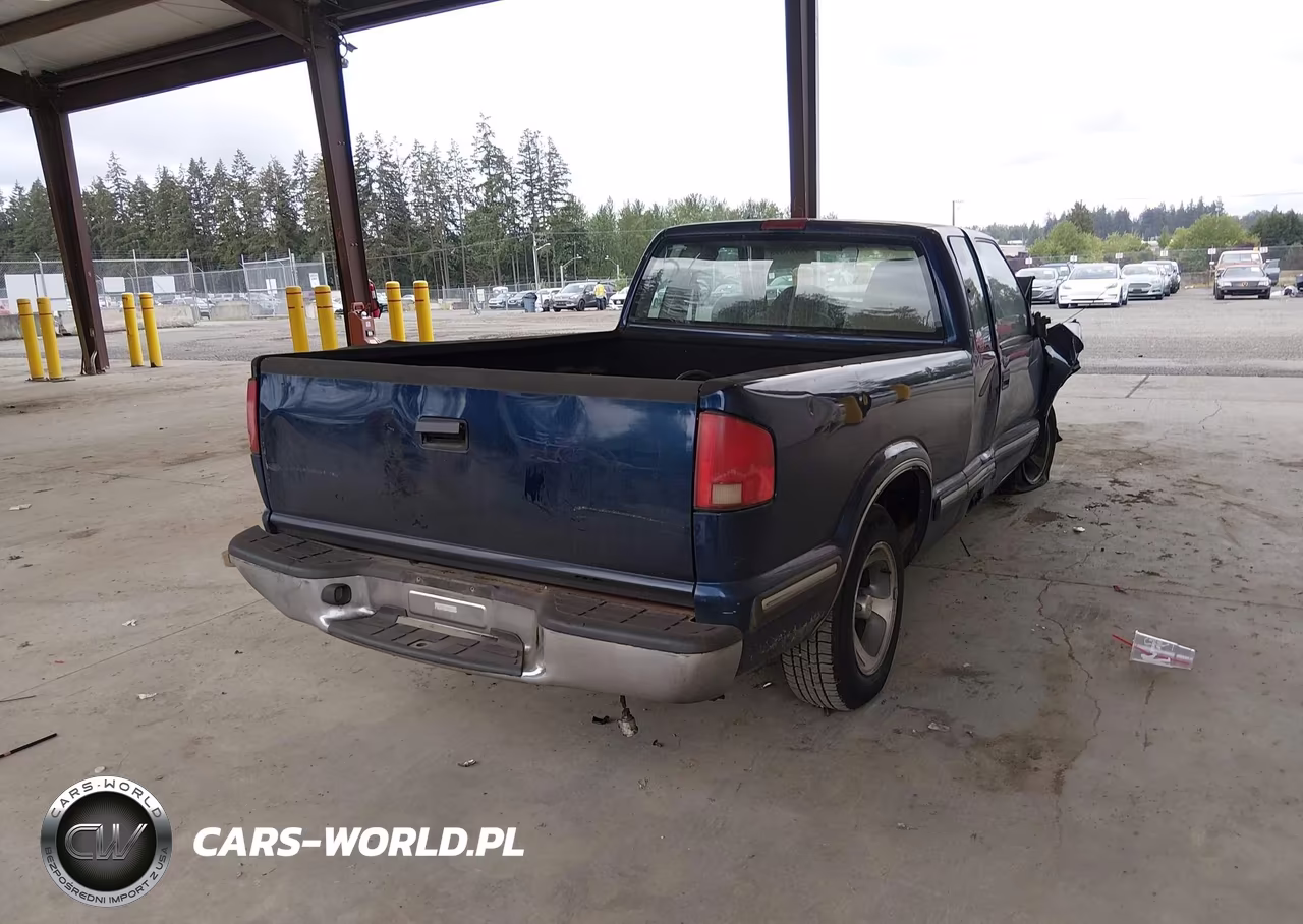 1998 Chevrolet S-10 Ls Fleetside VIN:1GCCS1947W8233550 - 4