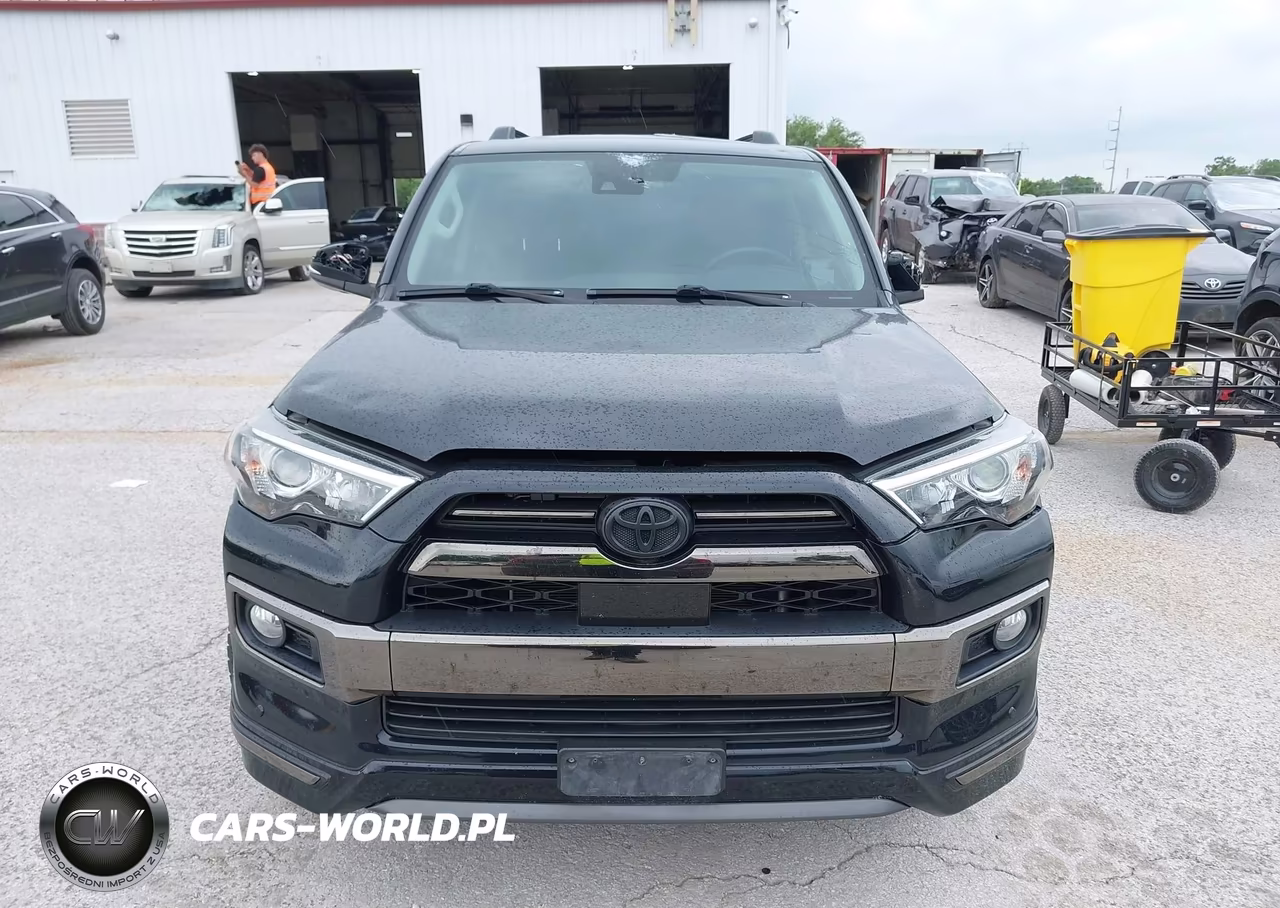 2020 Toyota 4Runner Nightshade Special Edition VIN:JTEBU5JR5L5820021 - 12