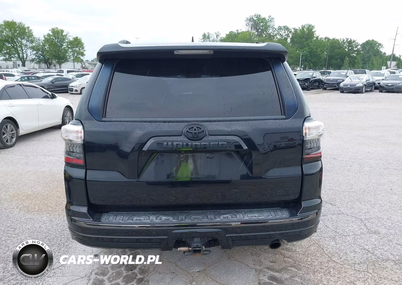 2020 Toyota 4Runner Nightshade Special Edition VIN:JTEBU5JR5L5820021 - 16