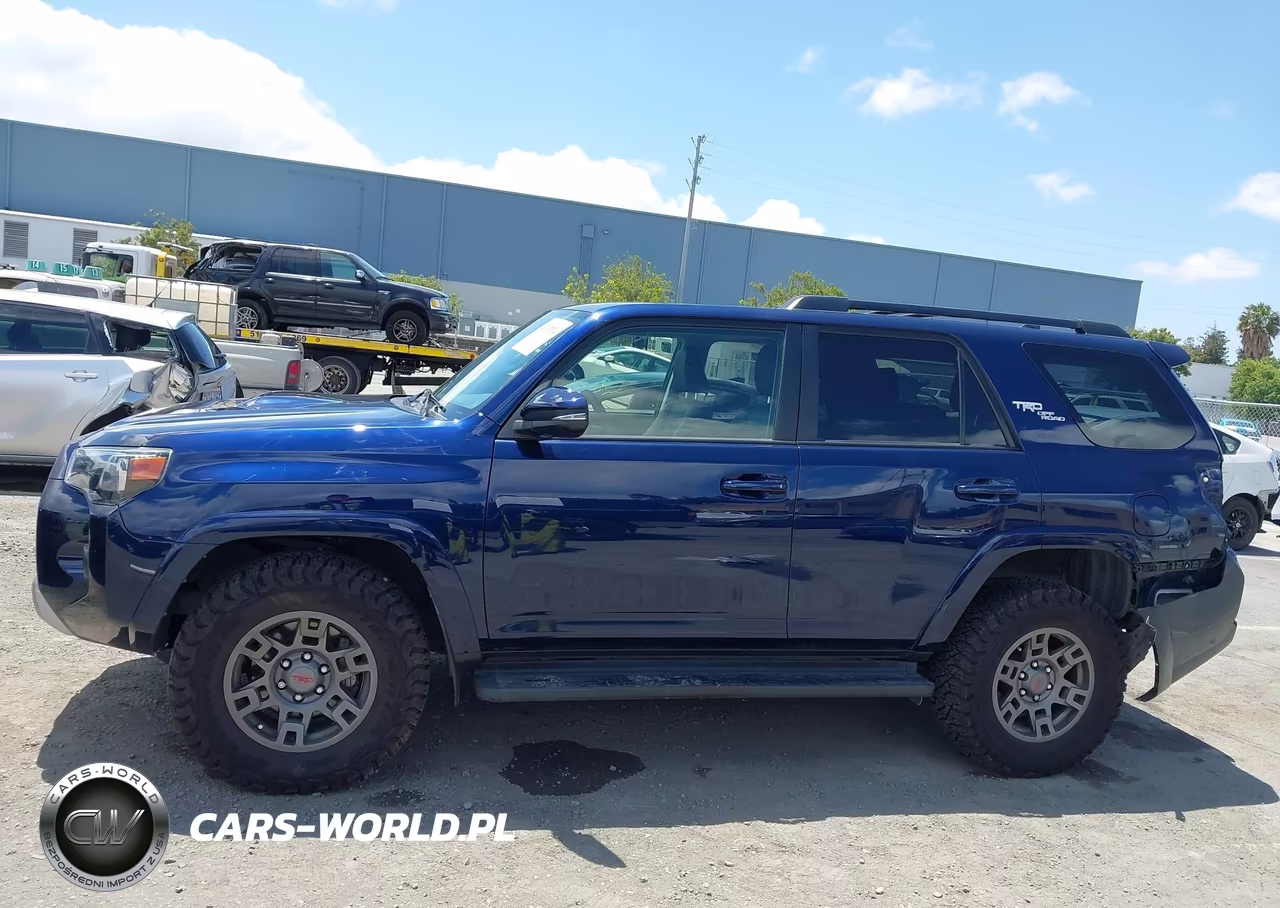 2020 Toyota 4Runner Trd Off Road Premium VIN:JTEBU5JR2L5831560 - 15