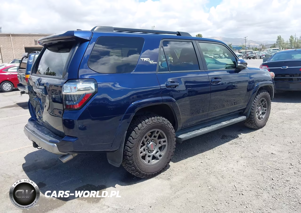 2020 Toyota 4Runner Trd Off Road Premium VIN:JTEBU5JR2L5831560 - 4