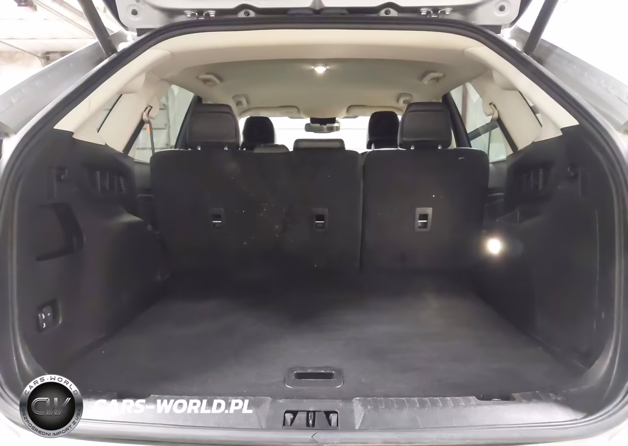 2023 Ford Edge Titanium VIN:2FMPK4K98PBA57899 - 17