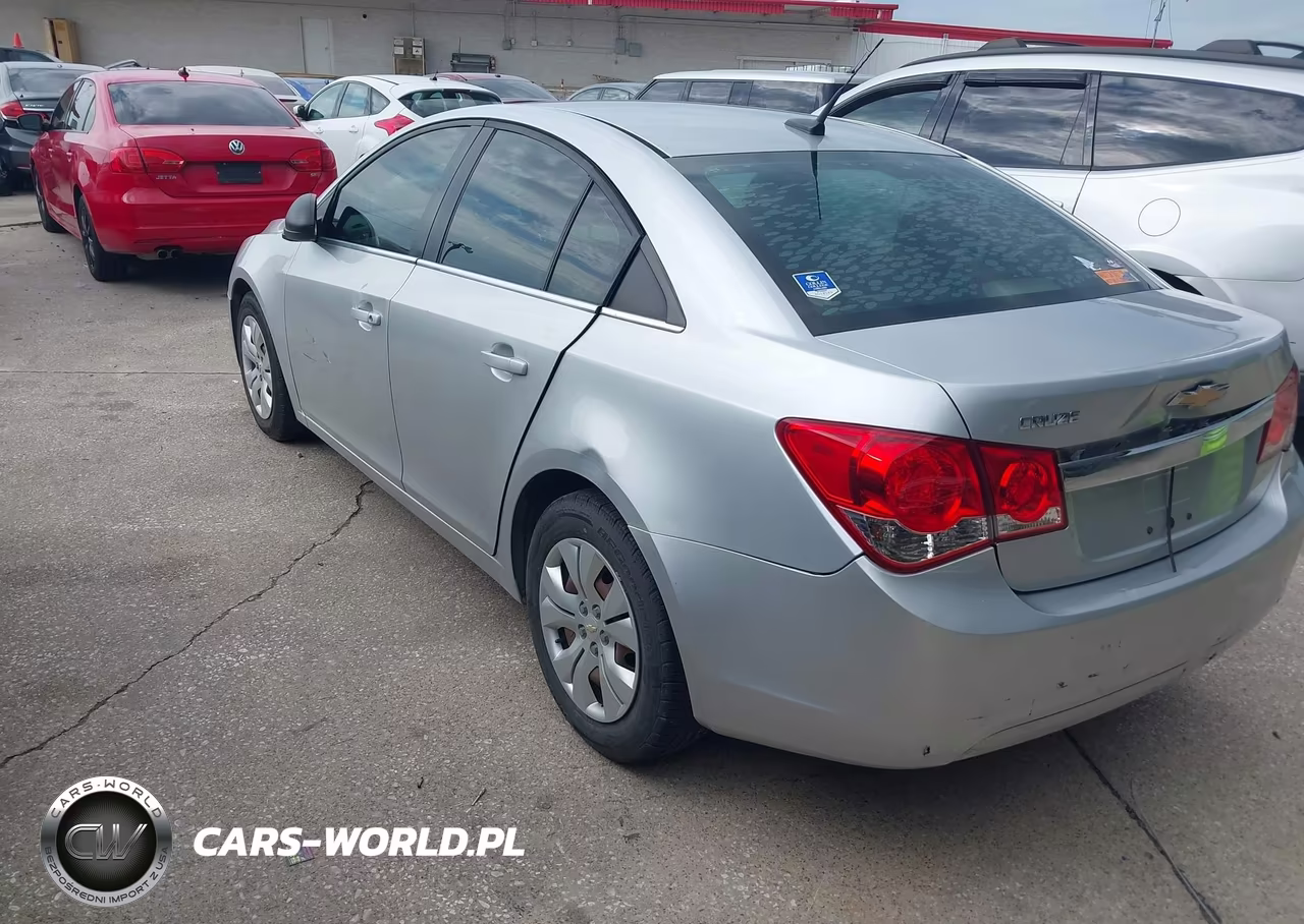 2012 Chevrolet Cruze Ls VIN:1G1PC5SHXC7389059 - 3