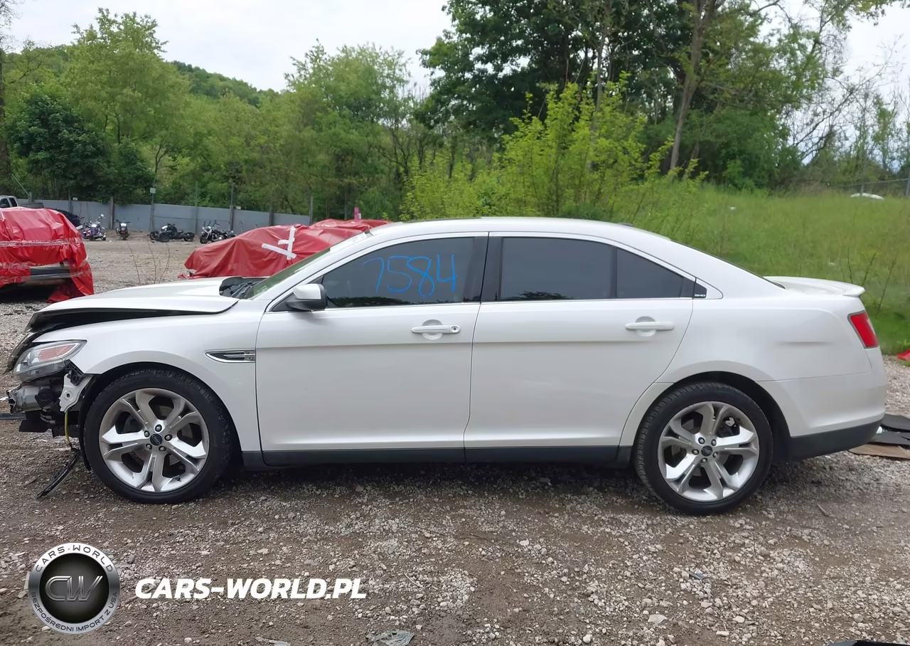 2011 Ford Taurus Sho VIN:1FAHP2KT7BG103188 - 15