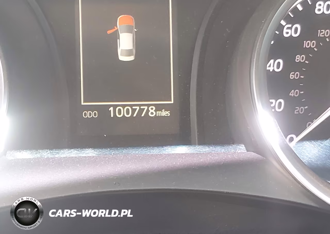 2018 Toyota Camry Se VIN:4T1B11HKXJU521847 - 16