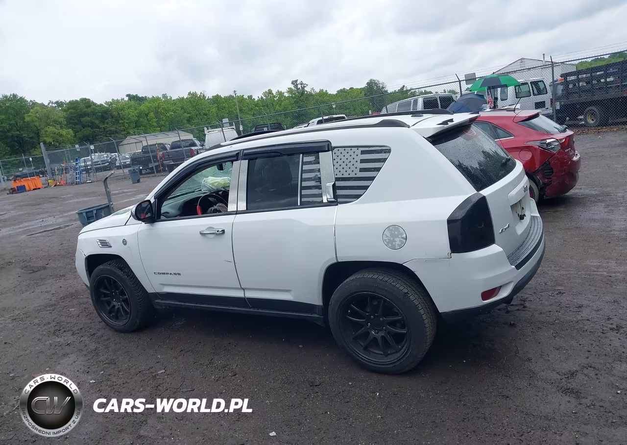 2012 Jeep Compass Latitude VIN:1C4NJDEBXCD554874 - 14