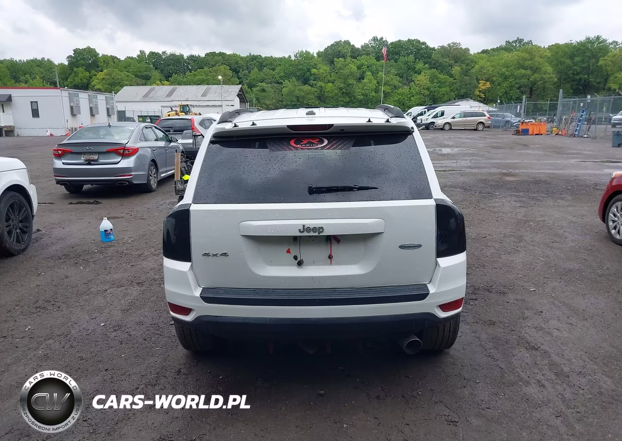 2012 Jeep Compass Latitude VIN:1C4NJDEBXCD554874 - 16
