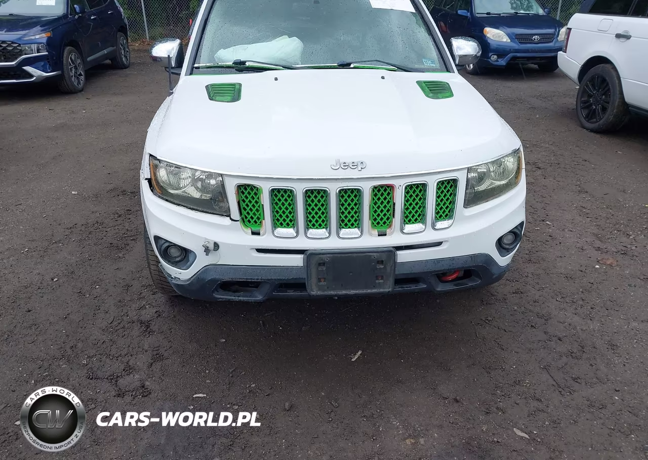 2012 Jeep Compass Latitude VIN:1C4NJDEBXCD554874 - 6