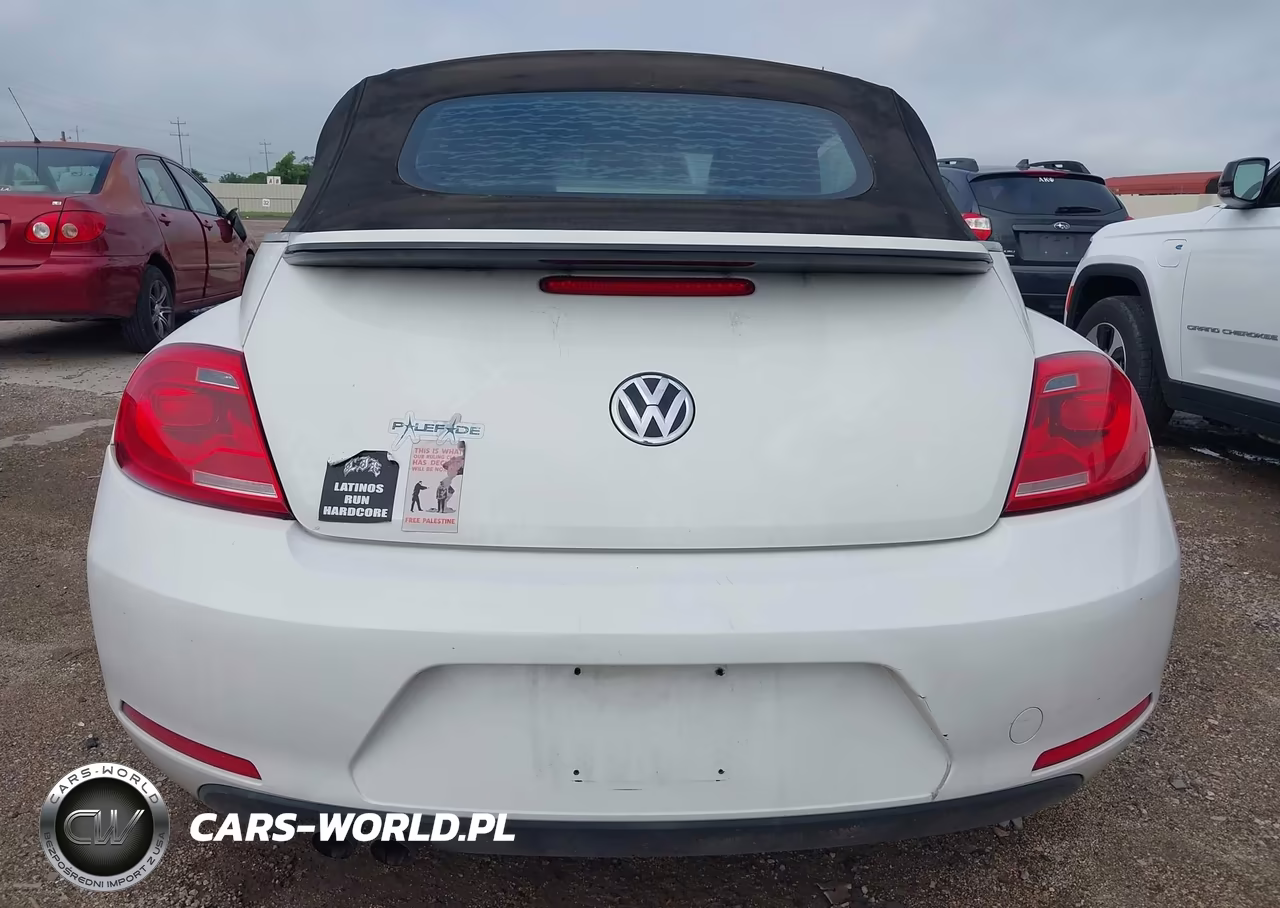 2013 Volkswagen Beetle 2.5L VIN:3VW5P7AT1DM816590 - 16