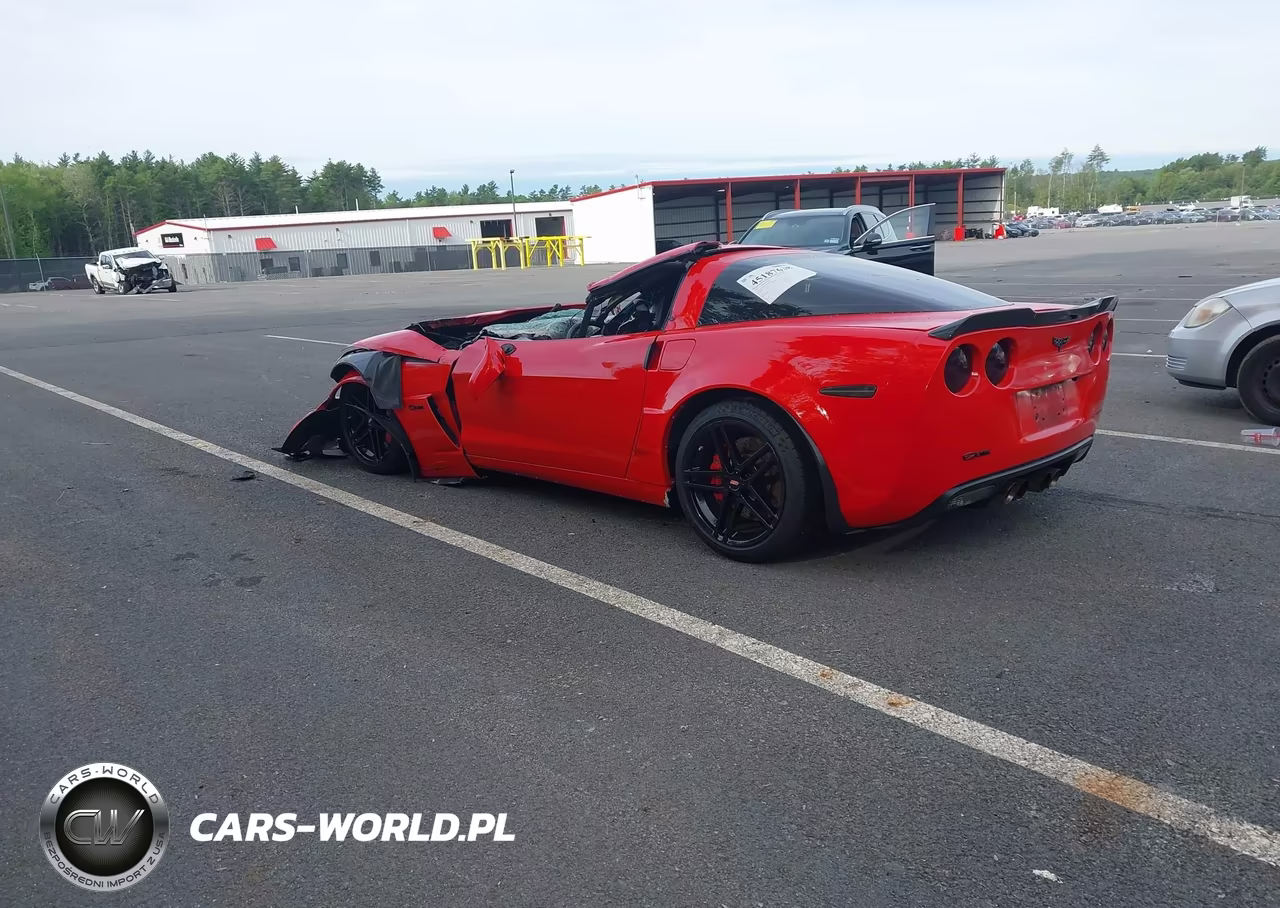 2011 Chevrolet Corvette Z06 Hardtop VIN:1G1YK2DE8B5105804 - 3