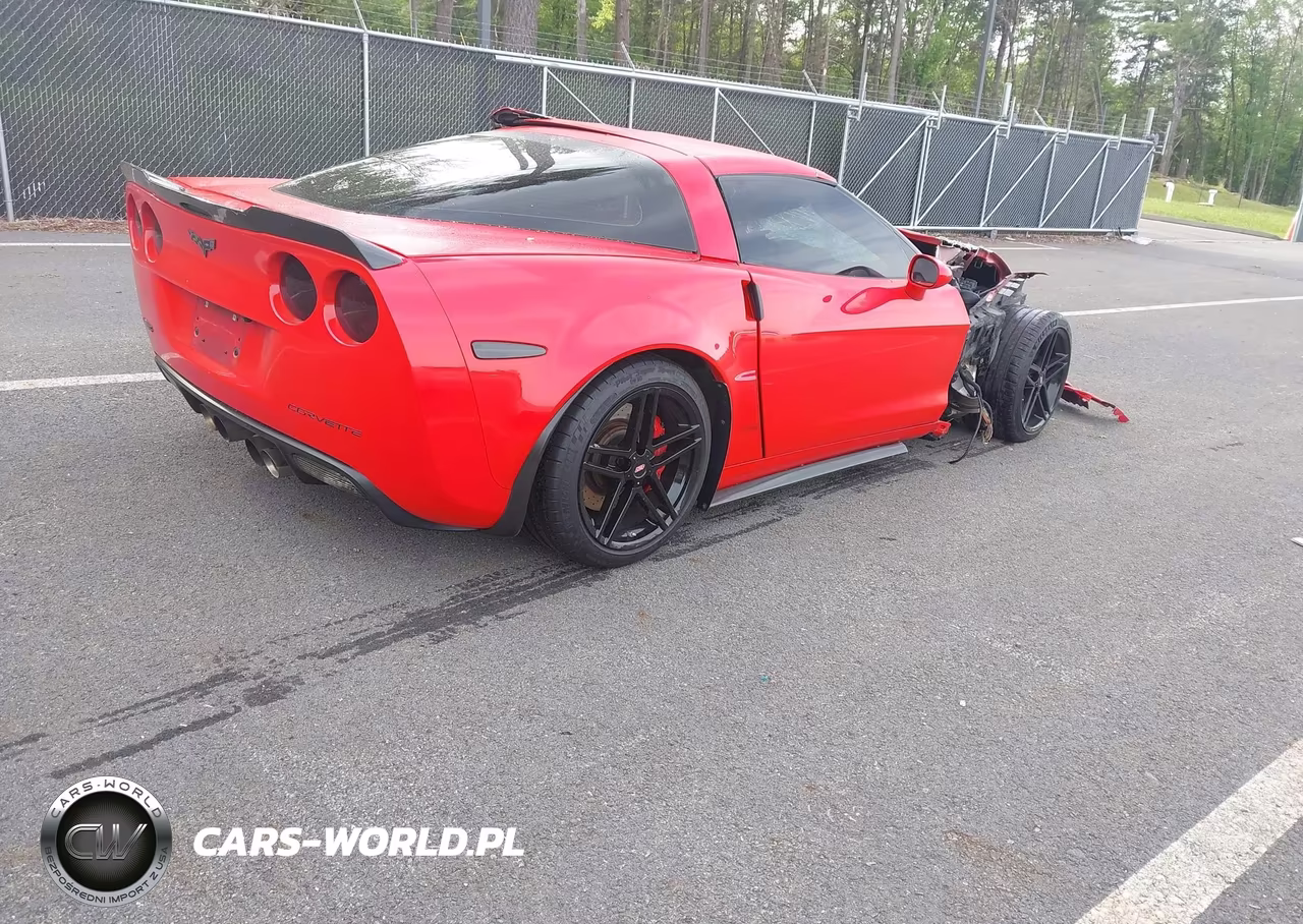 2011 Chevrolet Corvette Z06 Hardtop VIN:1G1YK2DE8B5105804 - 4