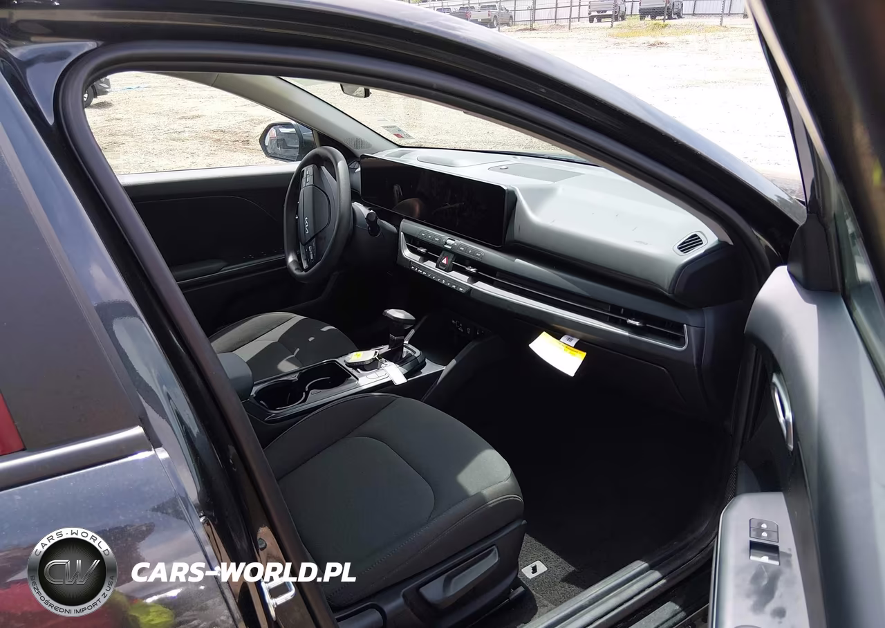 2026 Kia K4 Lxs VIN:3KPFT4DE7TE283913 - 5