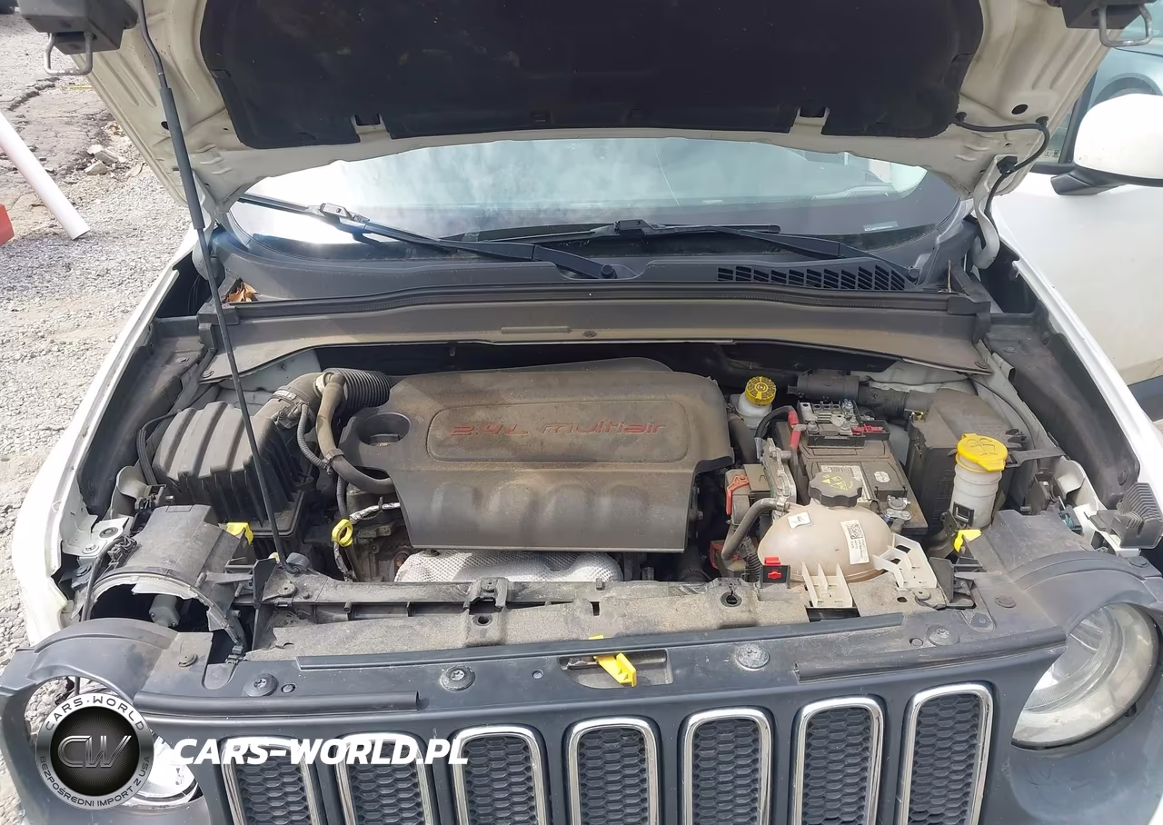 2015 Jeep Renegade Latitude VIN:ZACCJABT2FPB83069 - 10