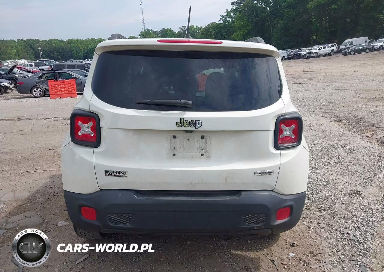 2015 Jeep Renegade Latitude VIN:ZACCJABT2FPB83069 - 16