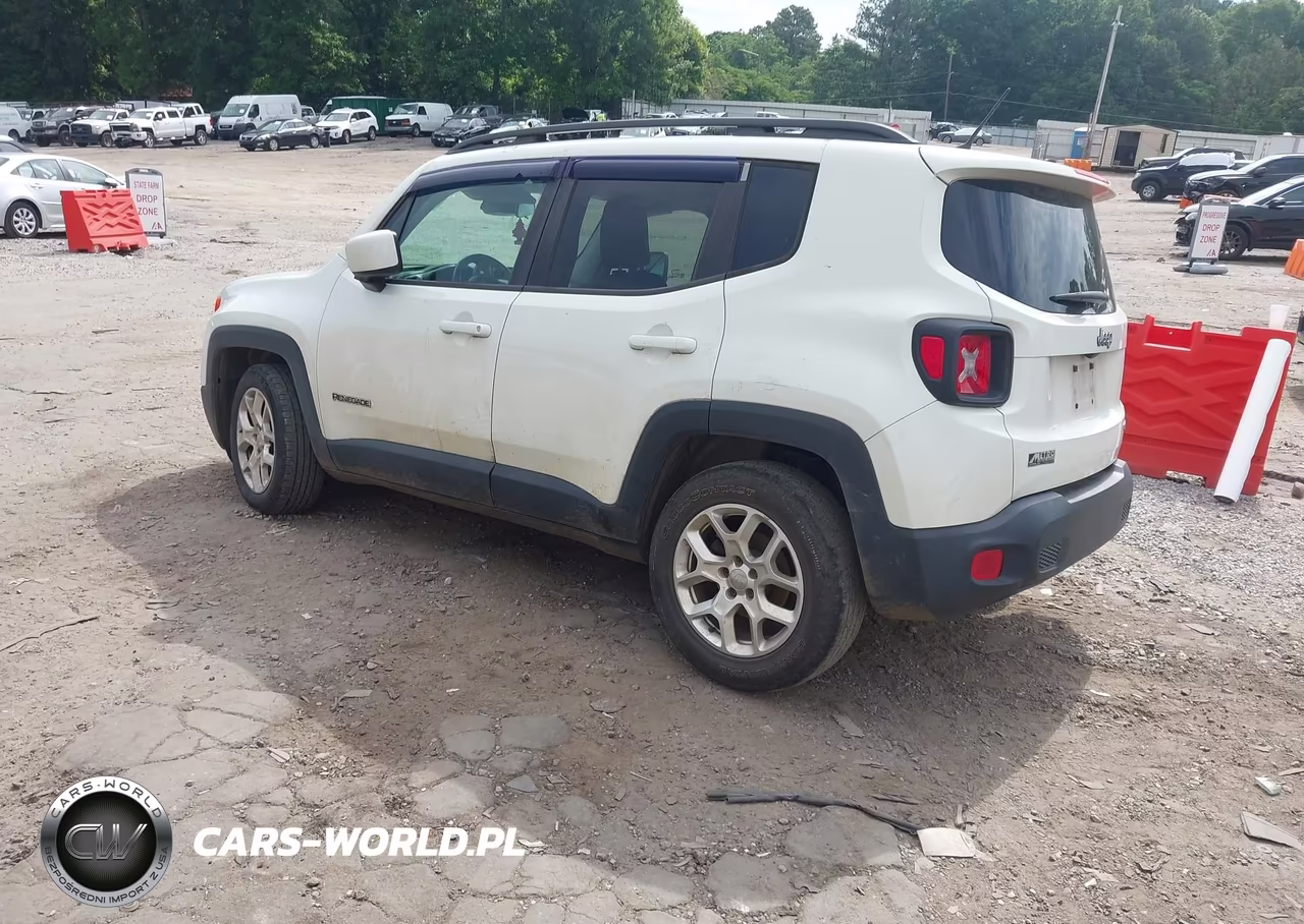 2015 Jeep Renegade Latitude VIN:ZACCJABT2FPB83069 - 3