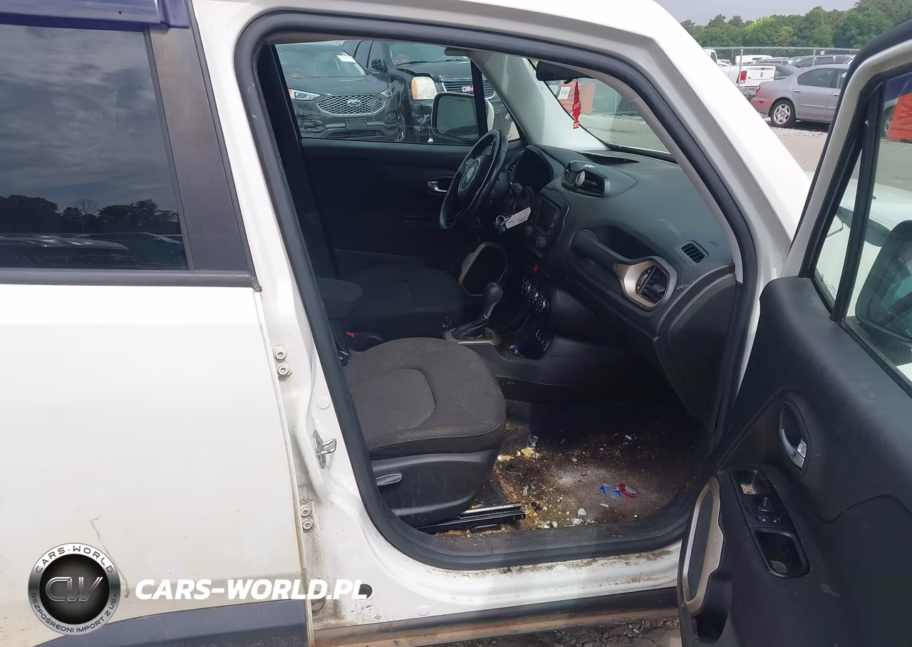 2015 Jeep Renegade Latitude VIN:ZACCJABT2FPB83069 - 5