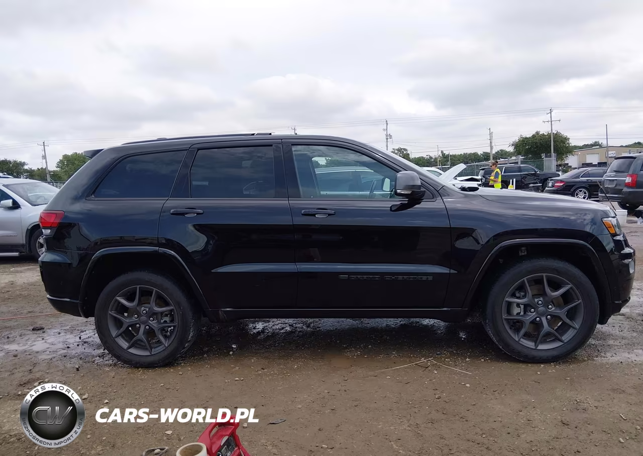 2021 Jeep Grand Cherokee 80Th Anniversary 4X4 VIN:1C4RJFBG6MC711059 - 13