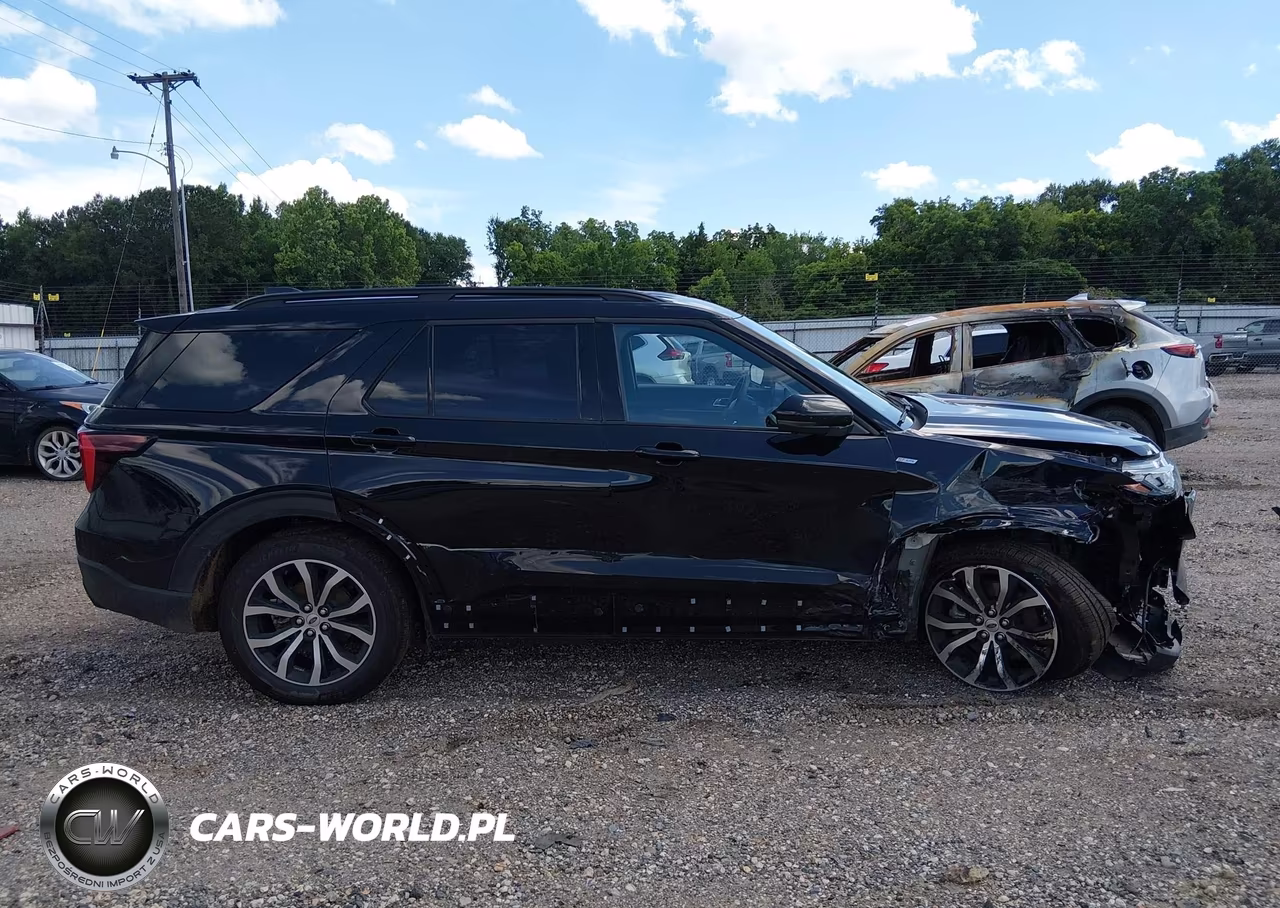 2026 Ford Explorer St-Line VIN:1FMUK8KH3TGB14983 - 14