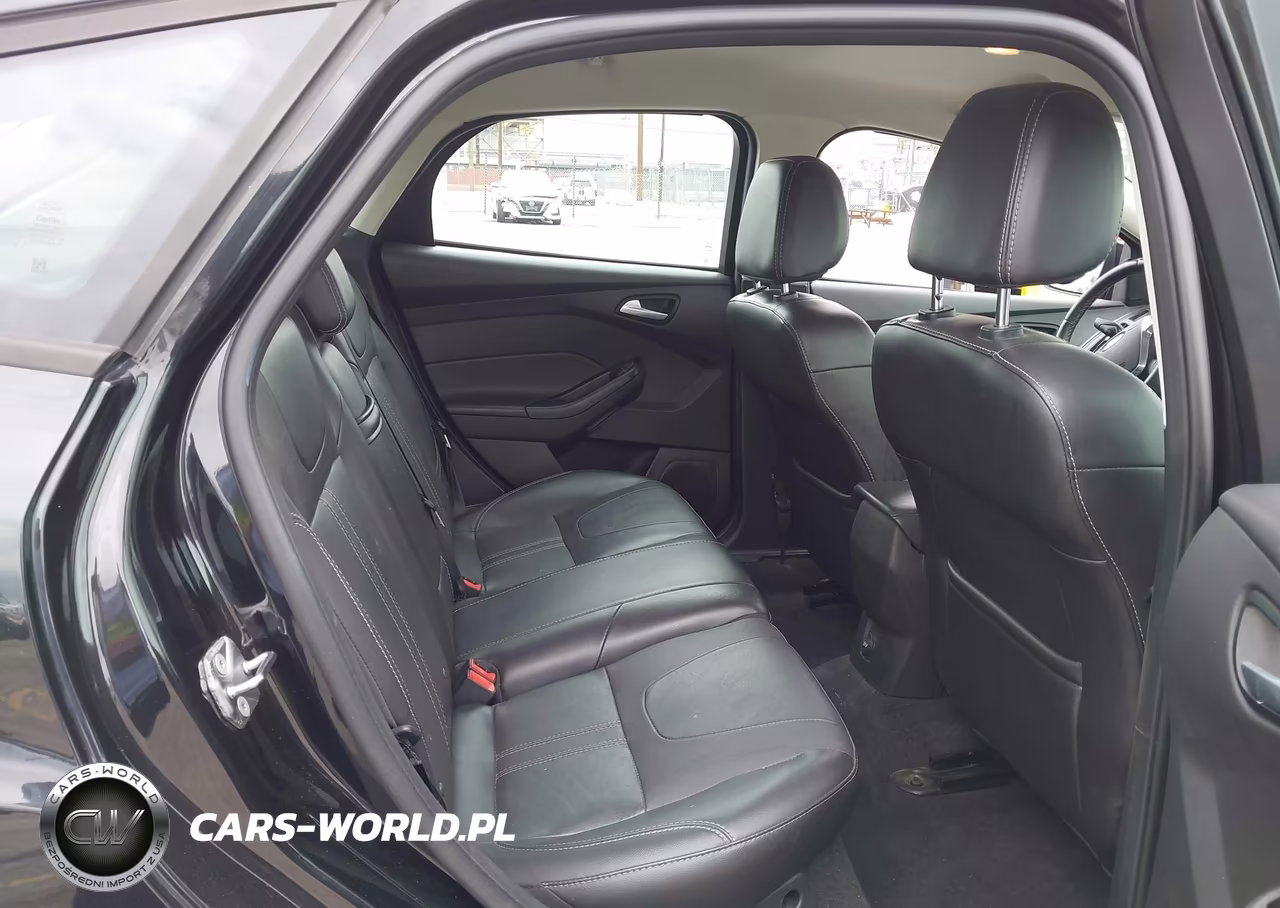 2013 Ford Focus Se VIN:1FADP3K25DL264323 - 8