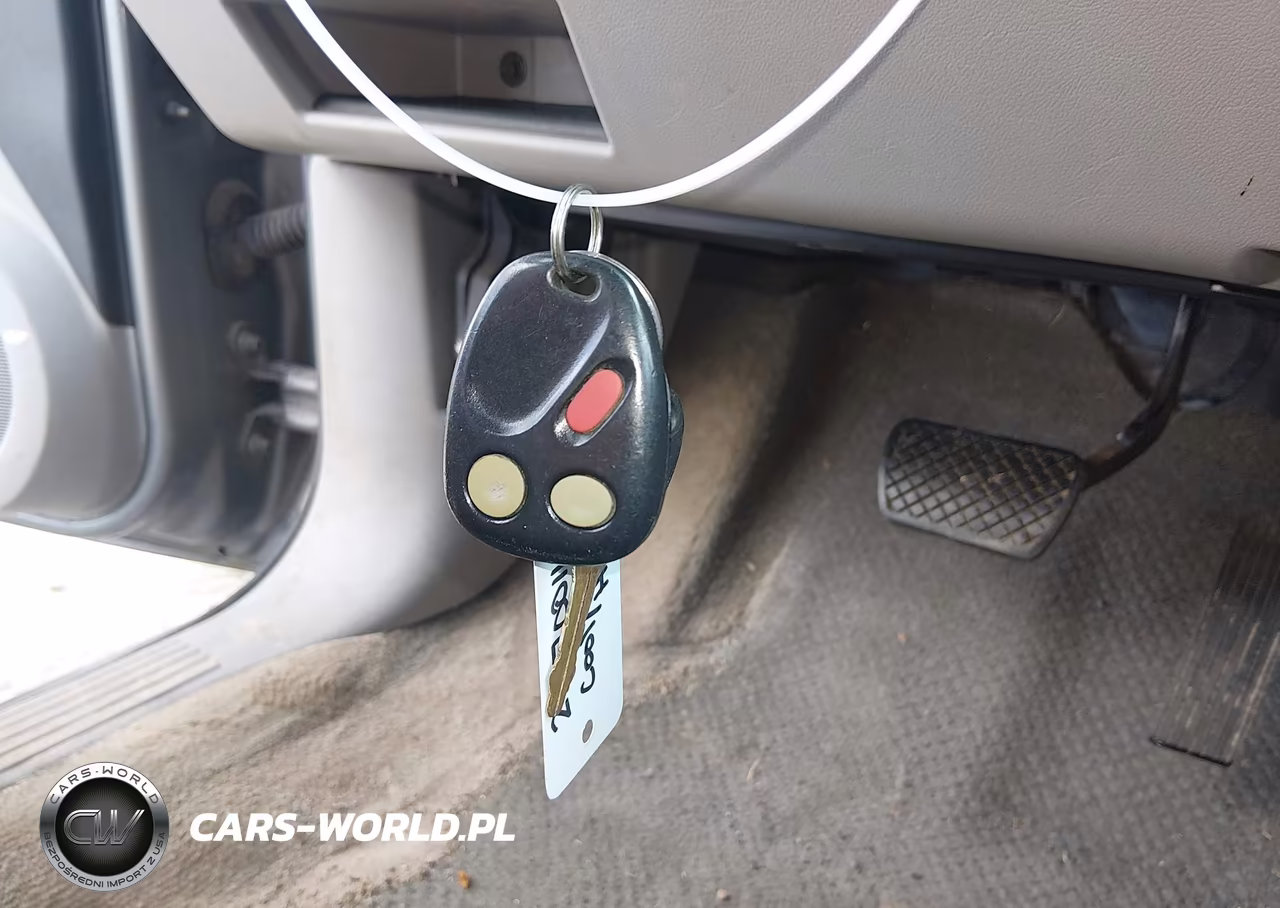 2005 Chevrolet Equinox Ls VIN:2CNDL13F756124954 - 11