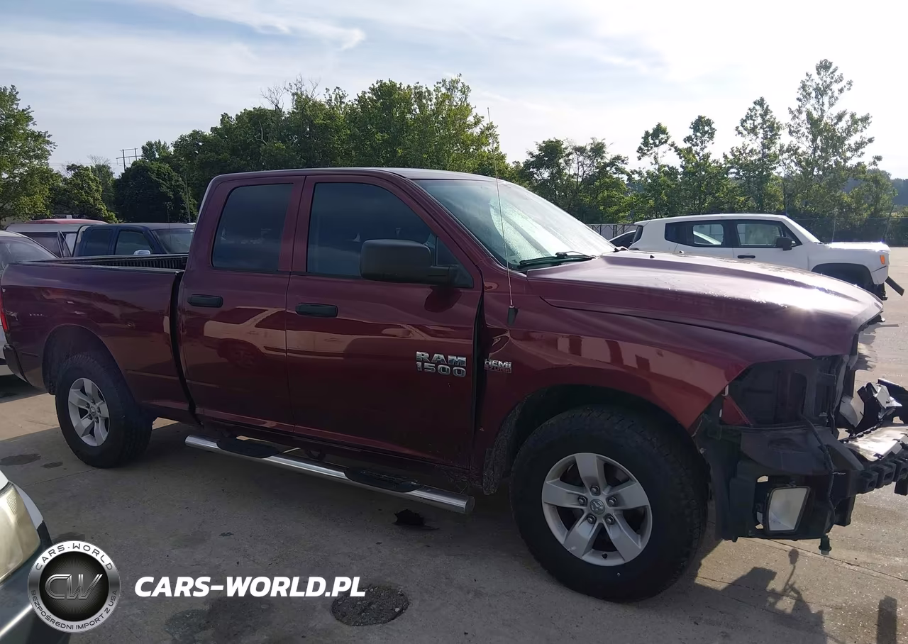 2018 Ram 1500 Express 4X2 6'4 Box VIN:1C6RR6FT1JS193502 - 14