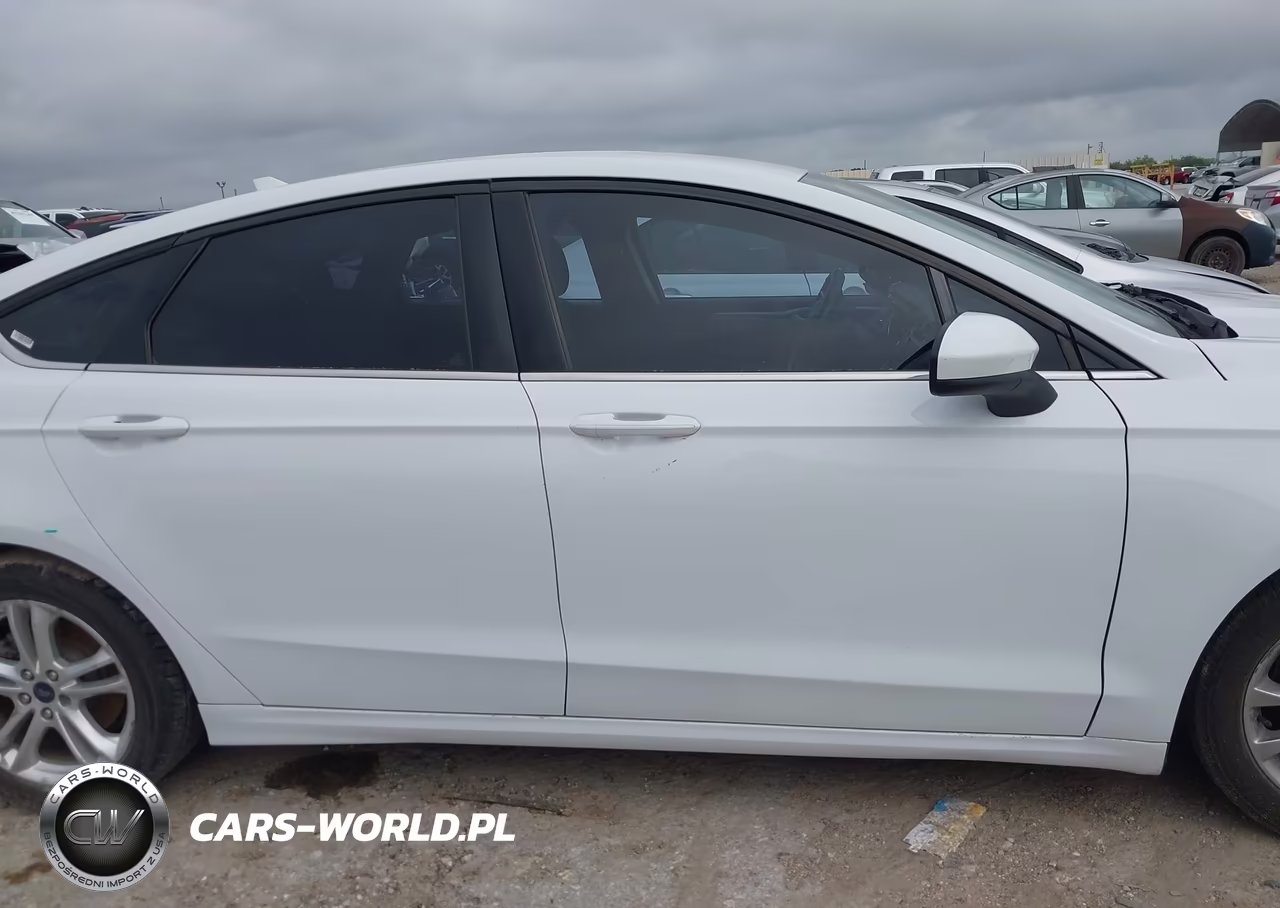 2019 Ford Fusion Hybrid Se VIN:3FA6P0LU9KR261723 - 13