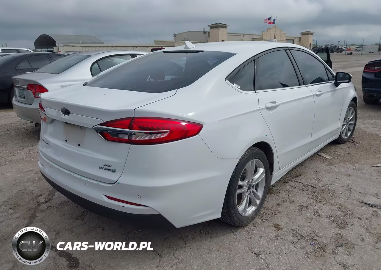 2019 Ford Fusion Hybrid Se VIN:3FA6P0LU9KR261723 - 4