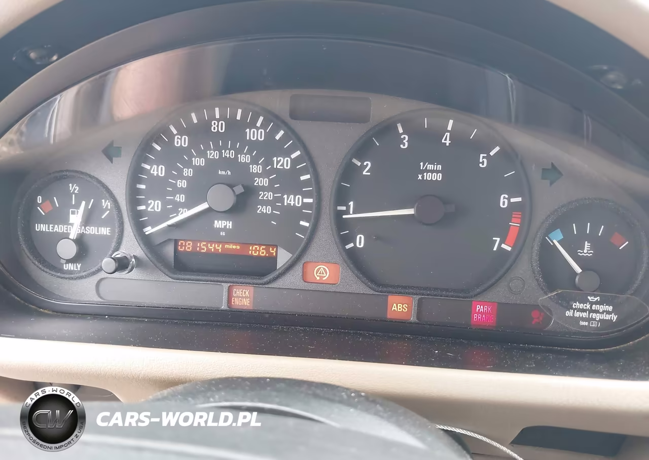1997 BMW Z3 2.8L Roadster VIN:4USCJ3323VLC02391 - 7