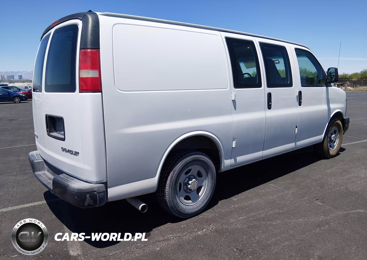 2003 Chevrolet Express VIN:1GCFG15X931238638 - 4