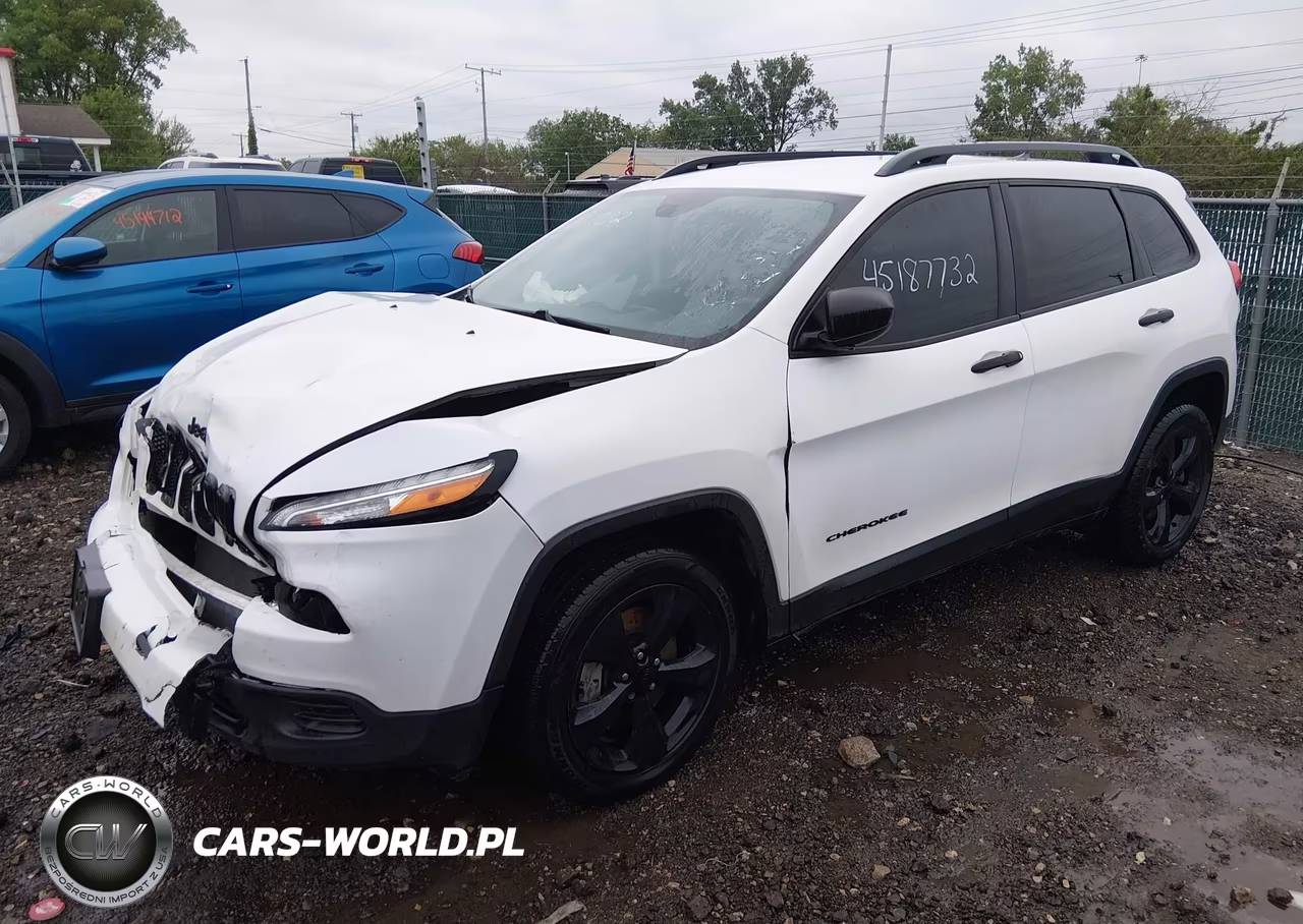 2018 Jeep Cherokee Sport VIN:1C4PJLAX5JD559093 - 2