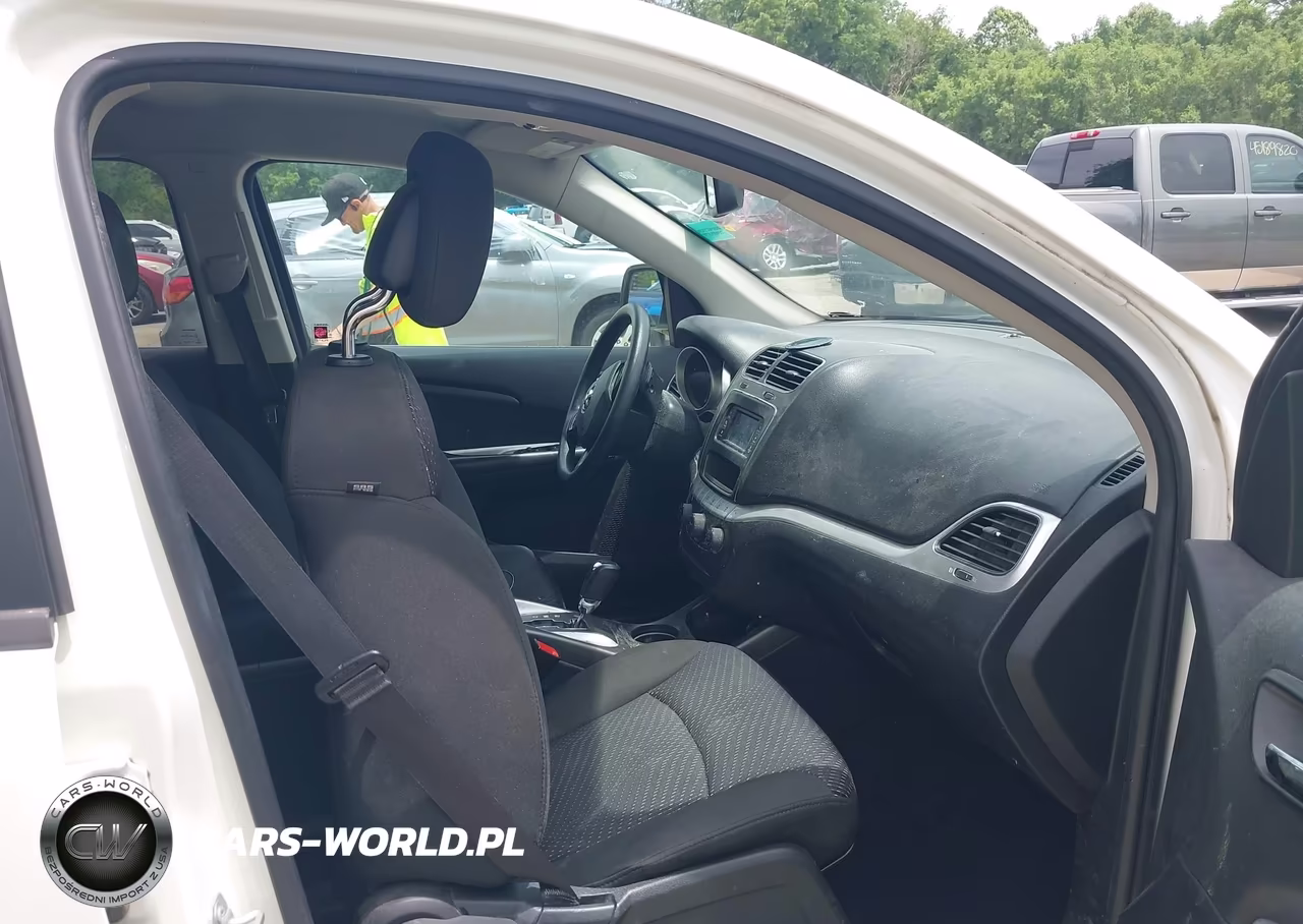 2020 Dodge Journey Se Value VIN:3C4PDCAB4LT202495 - 5