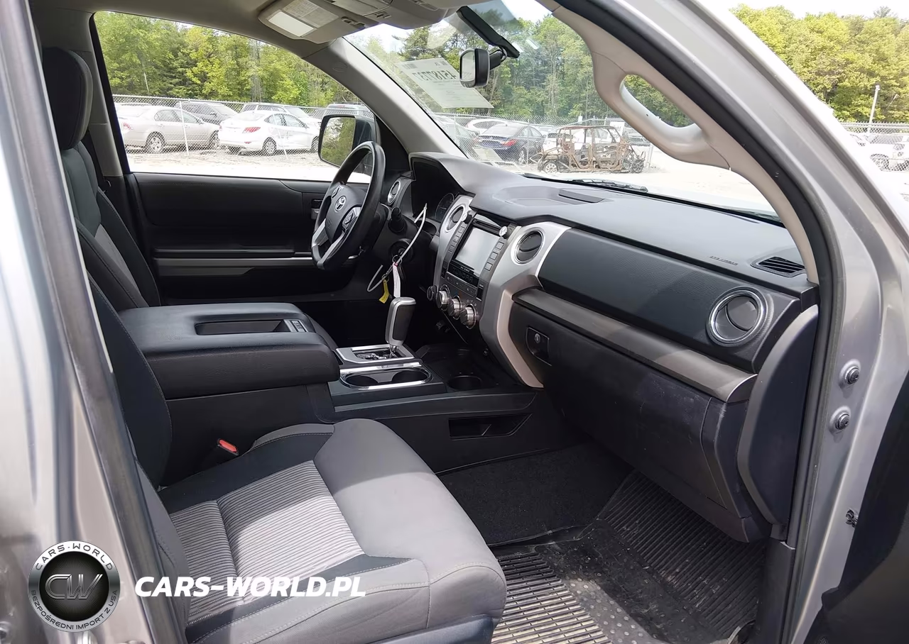 2017 Toyota Tundra Sr5 5.7L V8 VIN:5TFUY5F1XHX615245 - 5