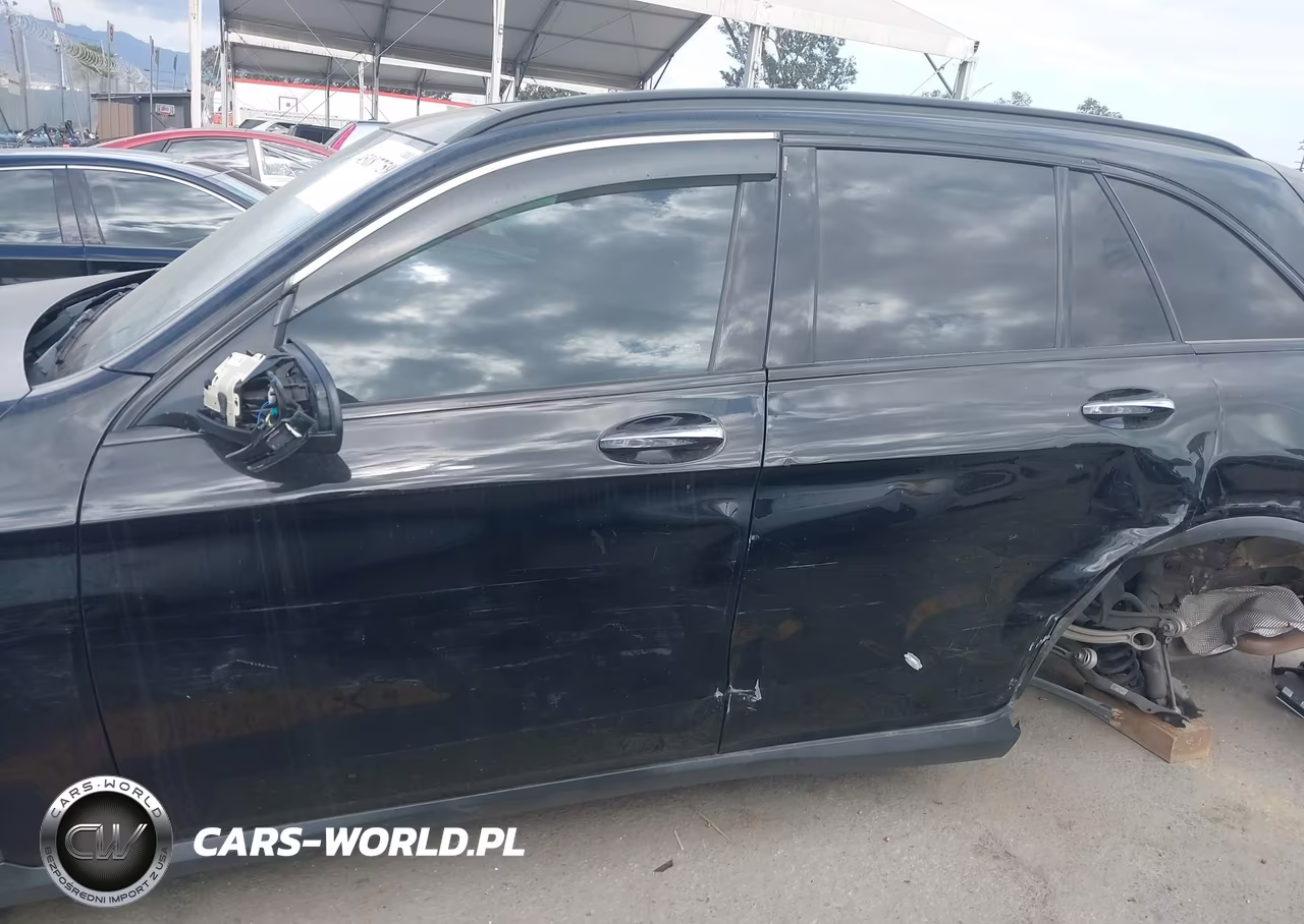2018 Mercedes-Benz Glc 300 VIN:WDC0G4JB9JV021916 - 15