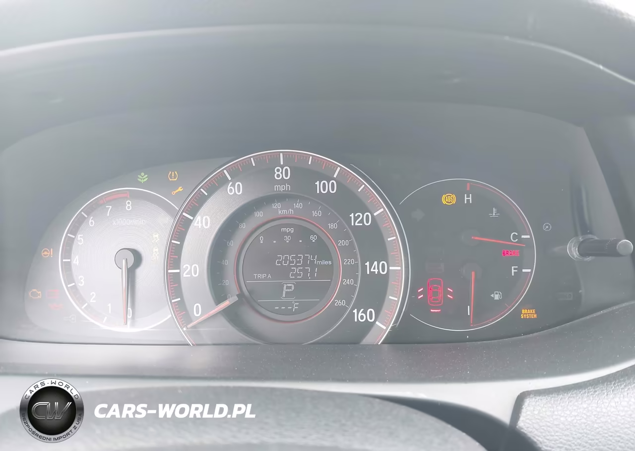 2016 Honda Accord Sport VIN:1HGCR2F59GA202942 - 15