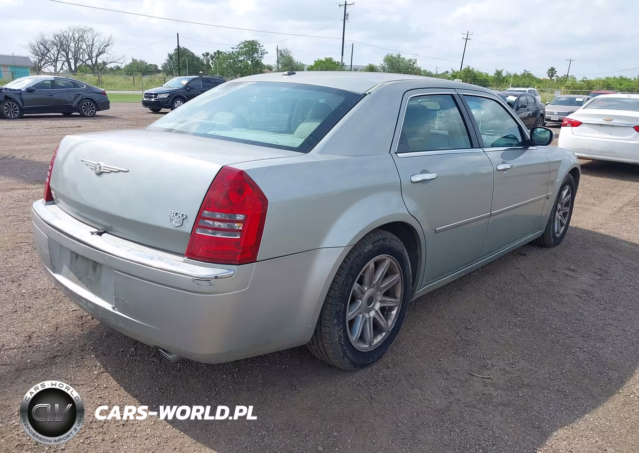 2006 Chrysler 300C VIN:2C3KA63H56H449452 - 4