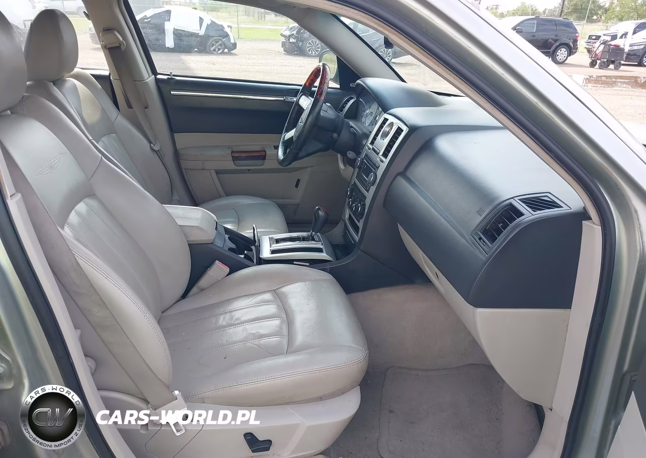 2006 Chrysler 300C VIN:2C3KA63H56H449452 - 5