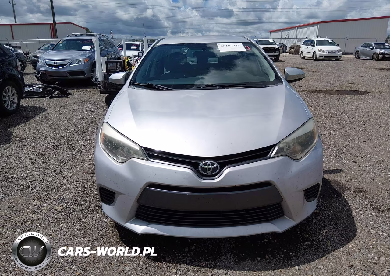 2016 Toyota Corolla Le VIN:5YFBURHE9GP455351 - 12