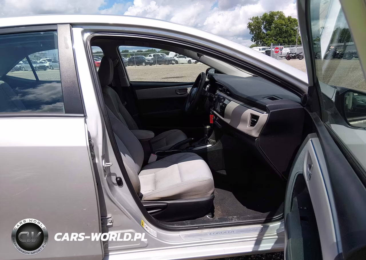 2016 Toyota Corolla Le VIN:5YFBURHE9GP455351 - 5