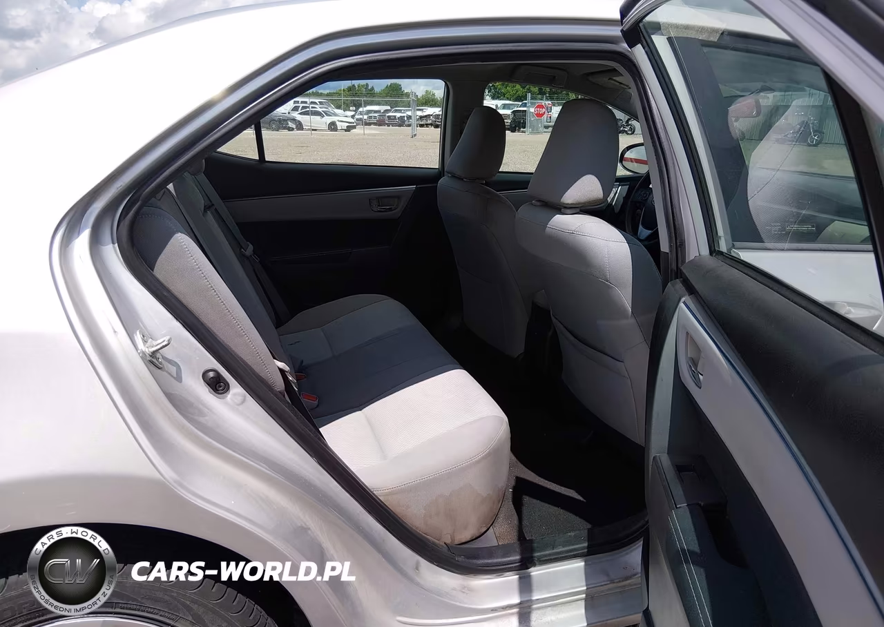 2016 Toyota Corolla Le VIN:5YFBURHE9GP455351 - 8