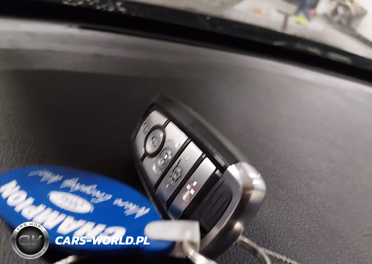 2021 Ford Explorer Xlt VIN:1FMSK8DH7MGA30770 - 11