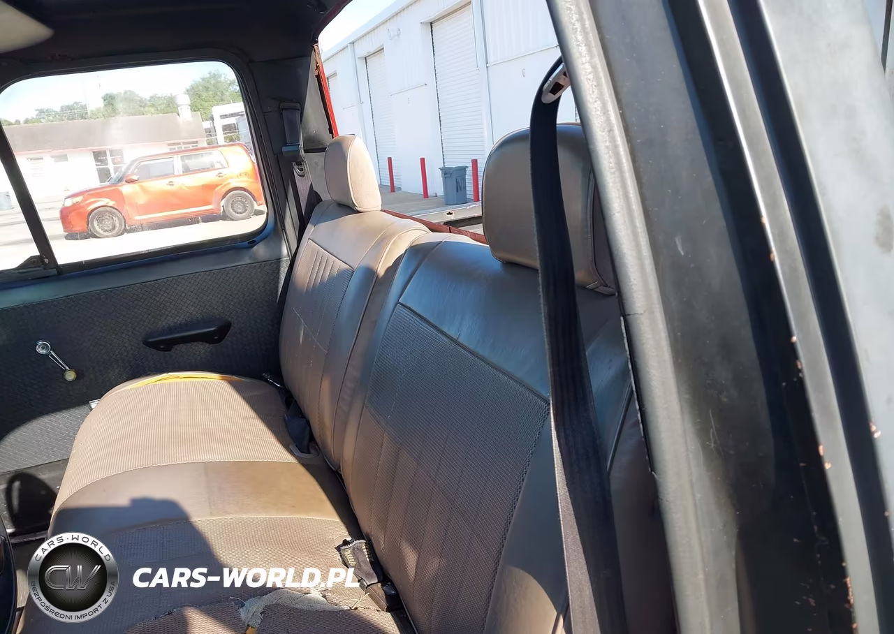 1985 Ford F150 VIN:1FTCF15YXFNA12569 - 8
