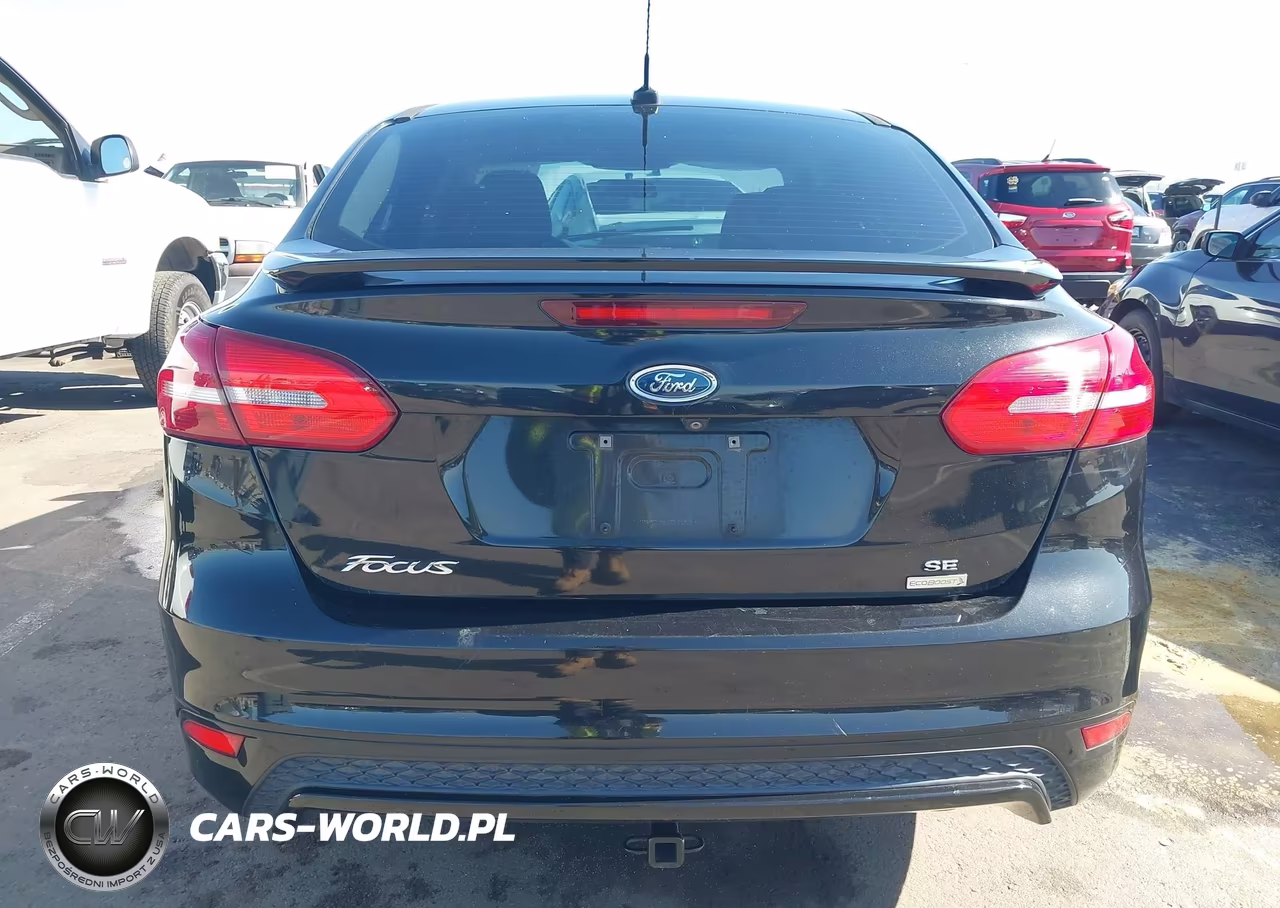 2015 Ford Focus Se VIN:1FADP3FE0FL281683 - 16