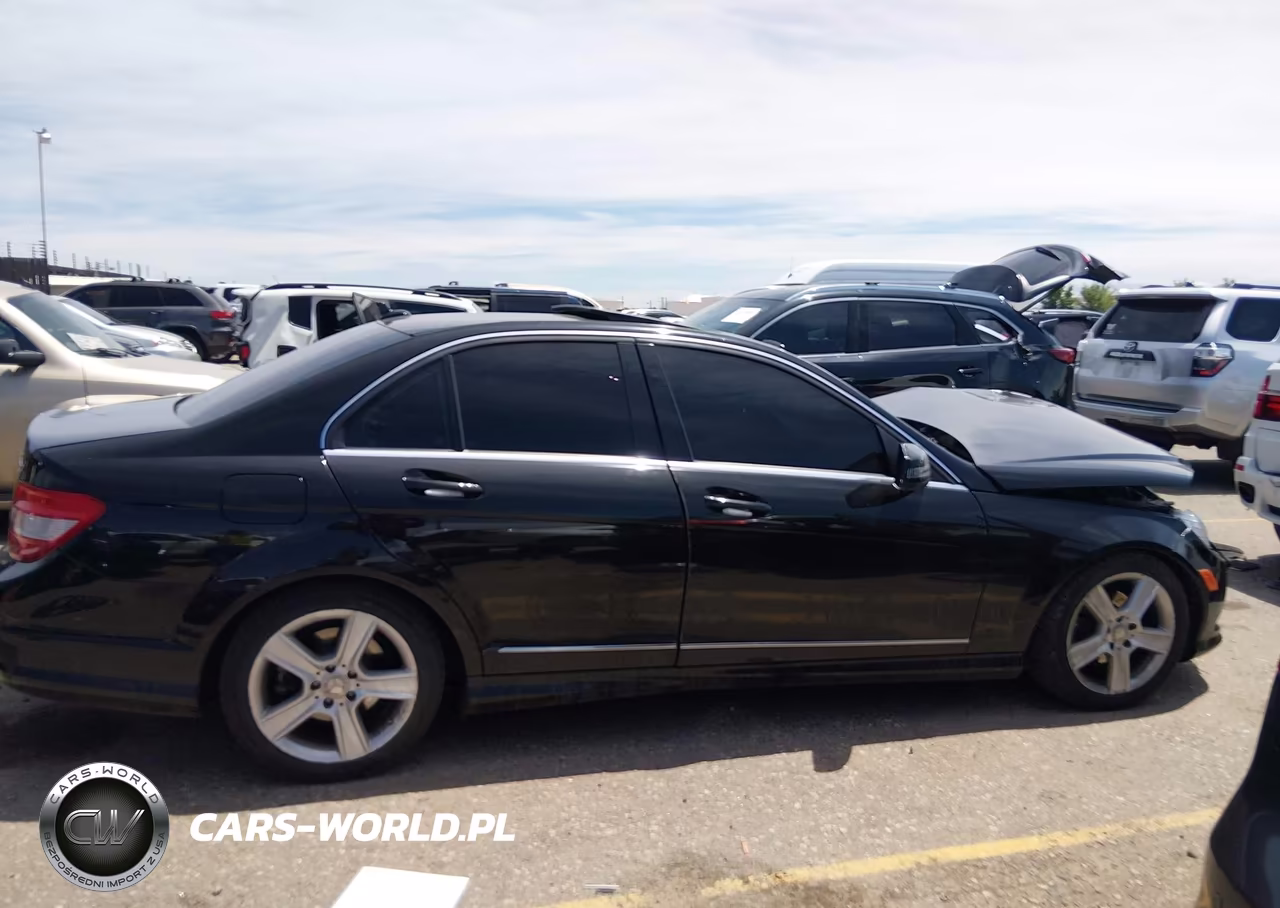 2011 Mercedes-Benz C 300 Luxury 4Matic-Sport 4Matic VIN:WDDGF8BB1BR134756 - 14