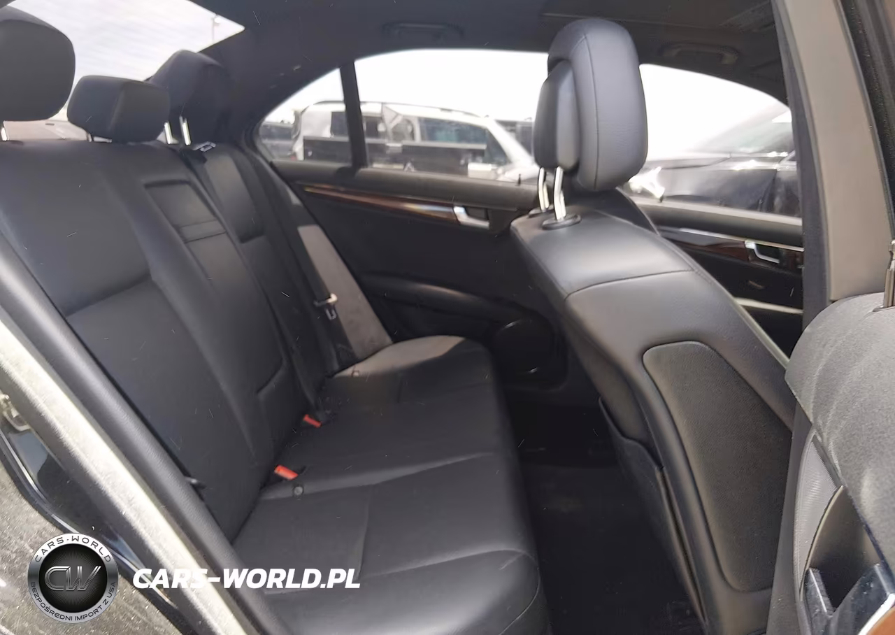 2011 Mercedes-Benz C 300 Luxury 4Matic-Sport 4Matic VIN:WDDGF8BB1BR134756 - 8
