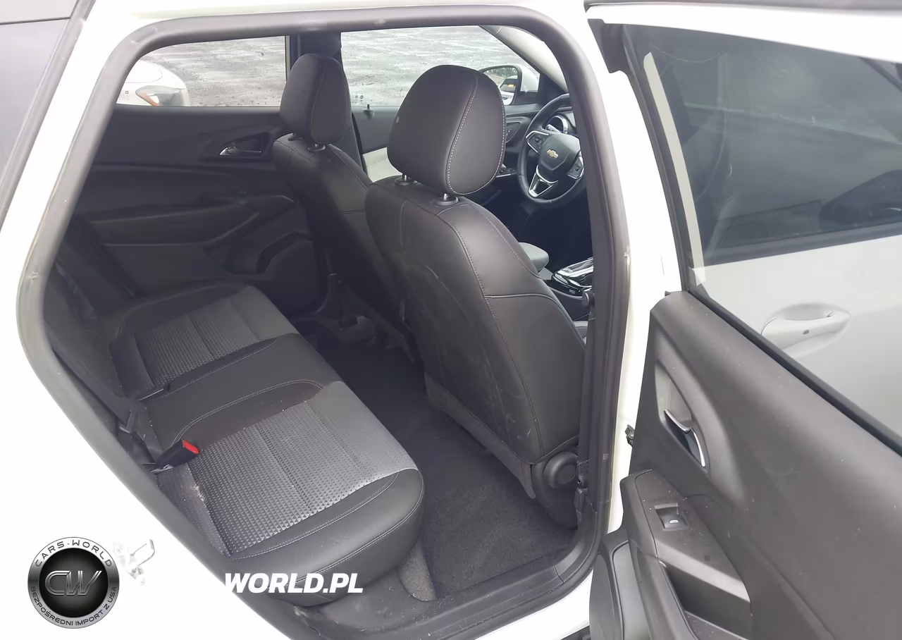 2025 Chevrolet Trax Fwd Lt VIN:KL77LHEP1SC061561 - 8