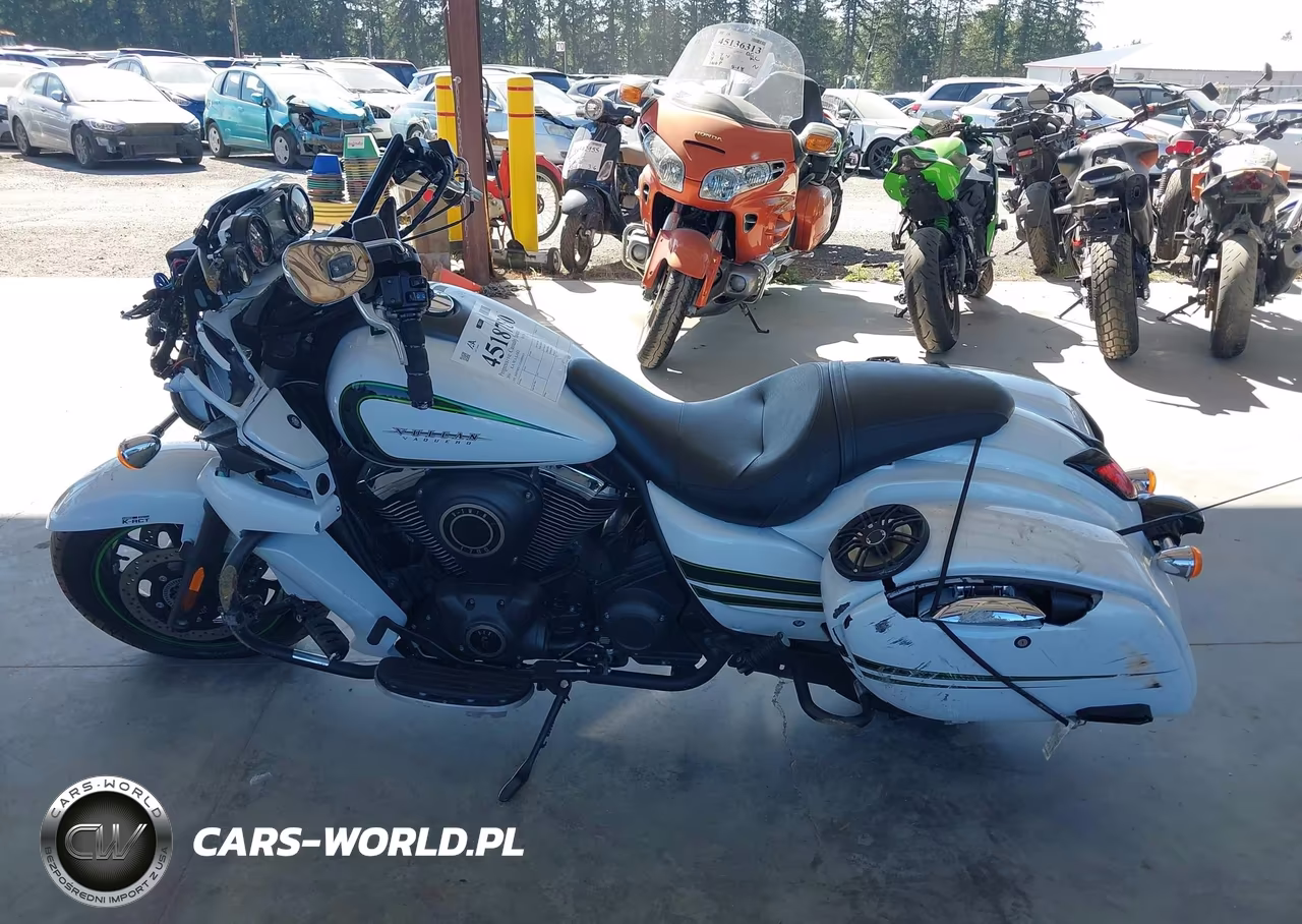 2016 Kawasaki Vn1700 K VIN:JKBVNRK11GA009415 - 13
