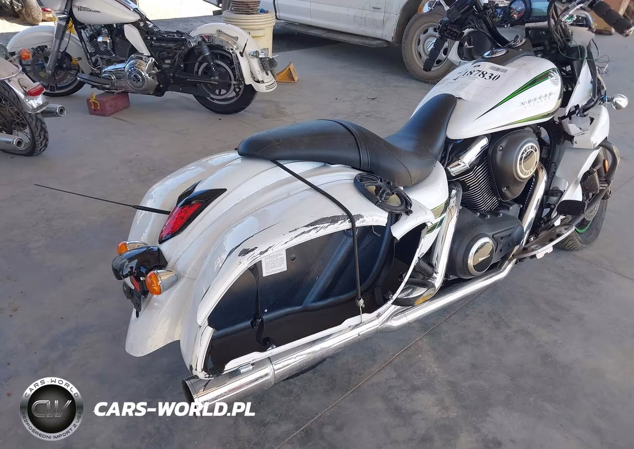 2016 Kawasaki Vn1700 K VIN:JKBVNRK11GA009415 - 4